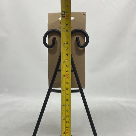 By Design Display Easel - Picture 5 of 5